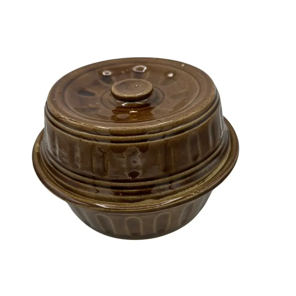 Vintage USA Stoneware Lidded Dish 2 Qt  Oven Proof Marked USA Possibly McCoy